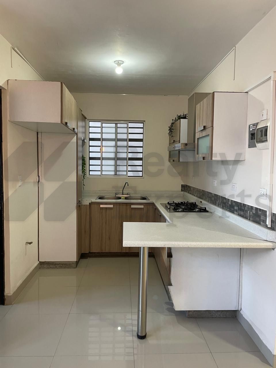 Casa en Renta en Encinos Residencial