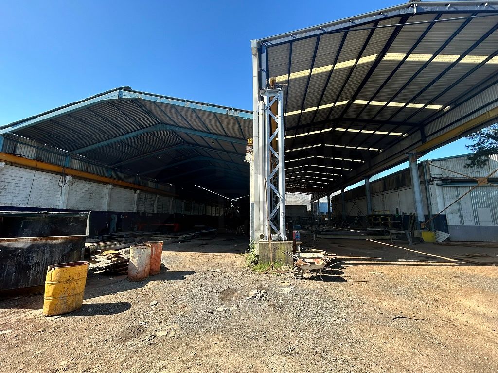Nave Industrial en Venta en La Fe