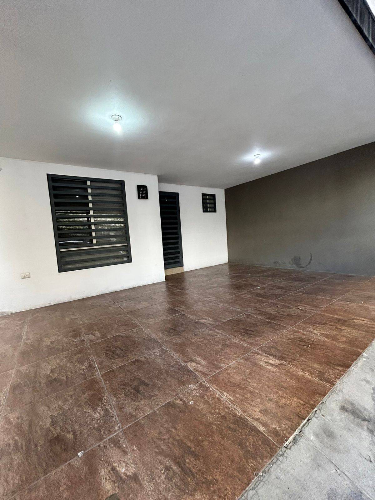 Casa en Renta en Cumbres San Agustín