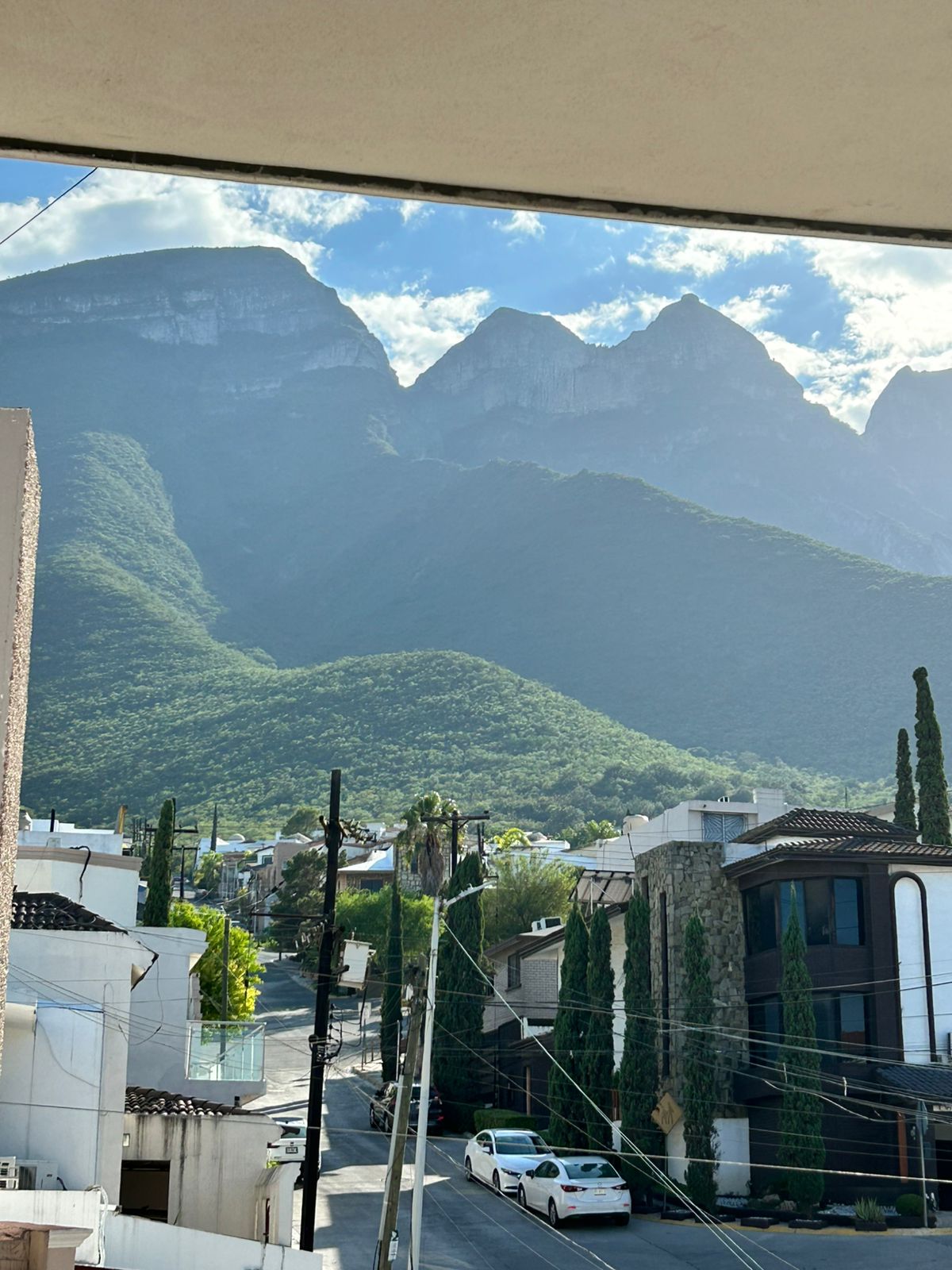 Casa en Venta en Cumbres 4to. Sector