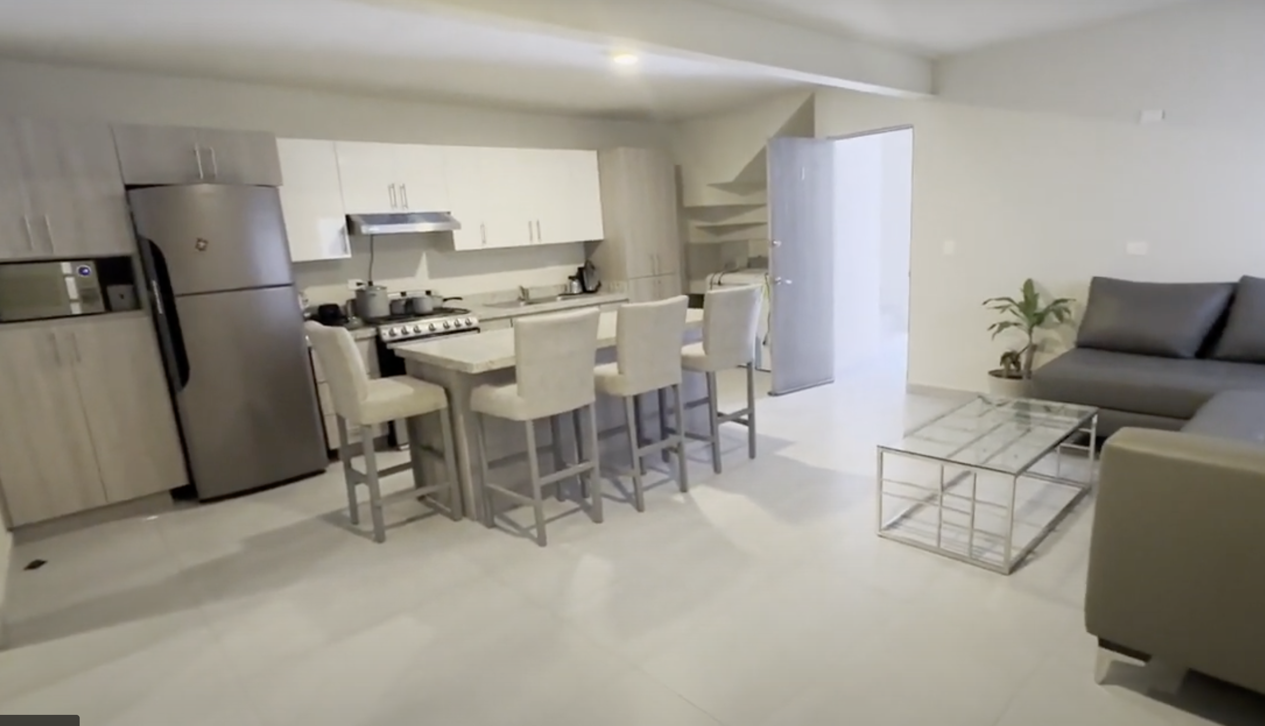 Departamento en Renta en Los Sauces 1er Sector