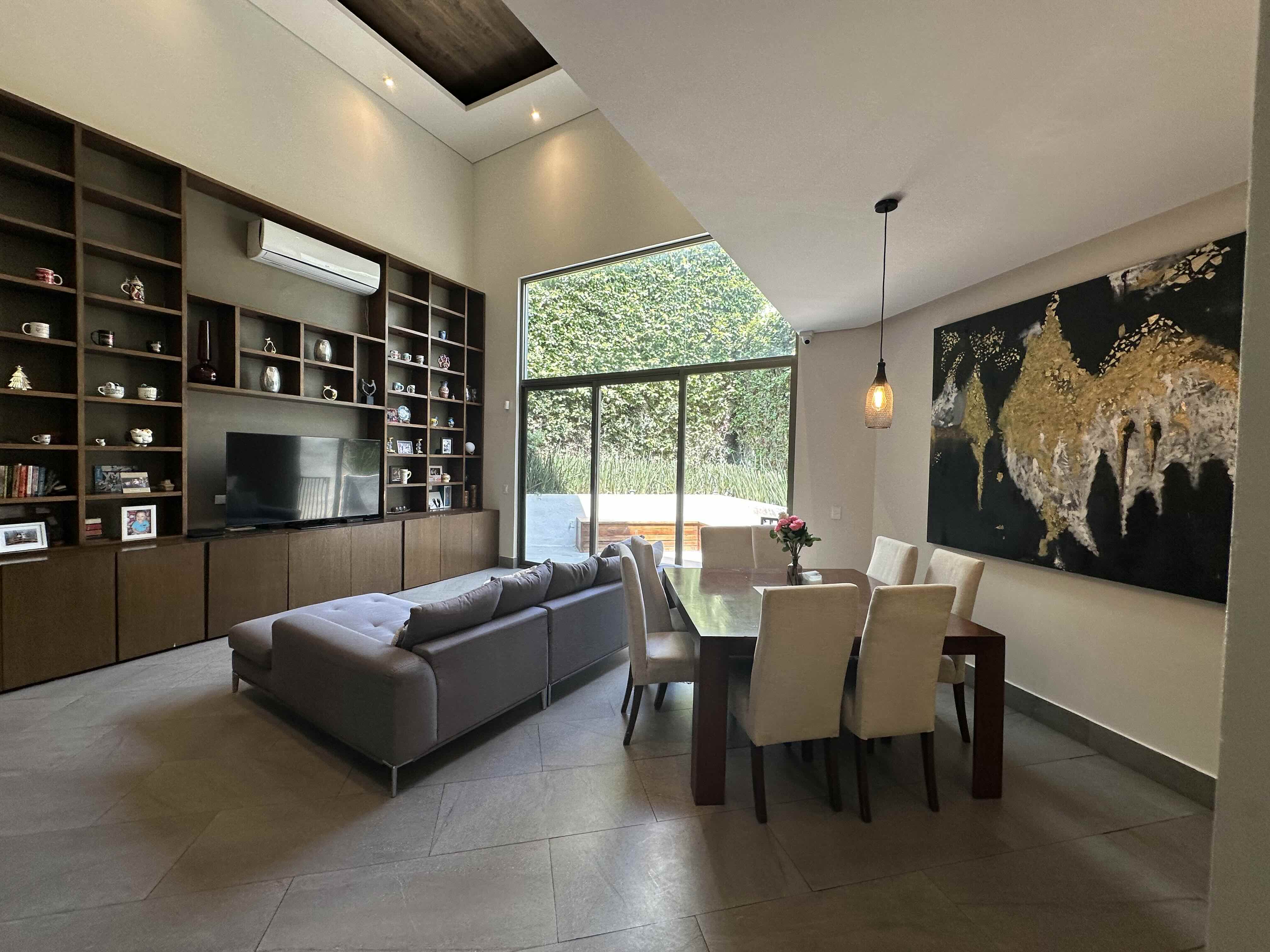 Casa en Renta en Pedregal de la Silla