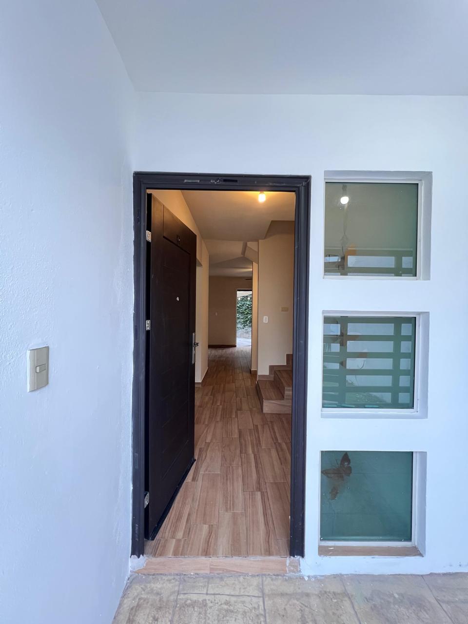 Casa en Renta en Residencial Cumbres