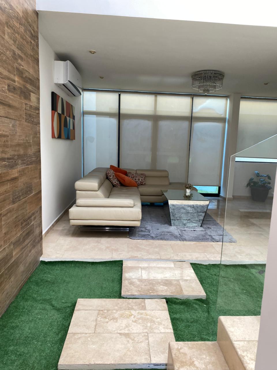 Casa en Renta en Encinos del Vergel