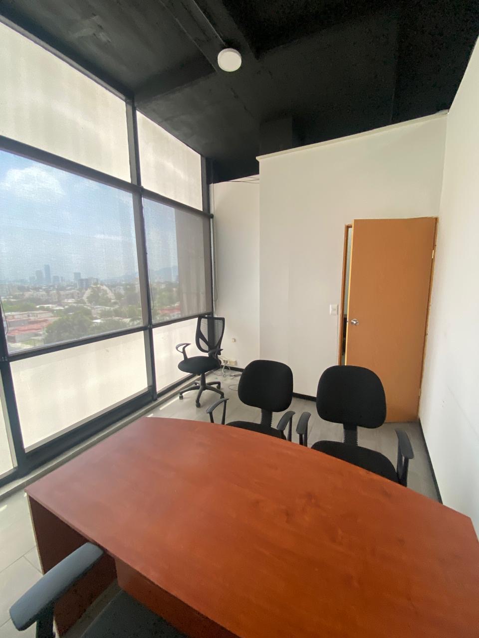 Edificio de Oficinas en Renta en Chepevera