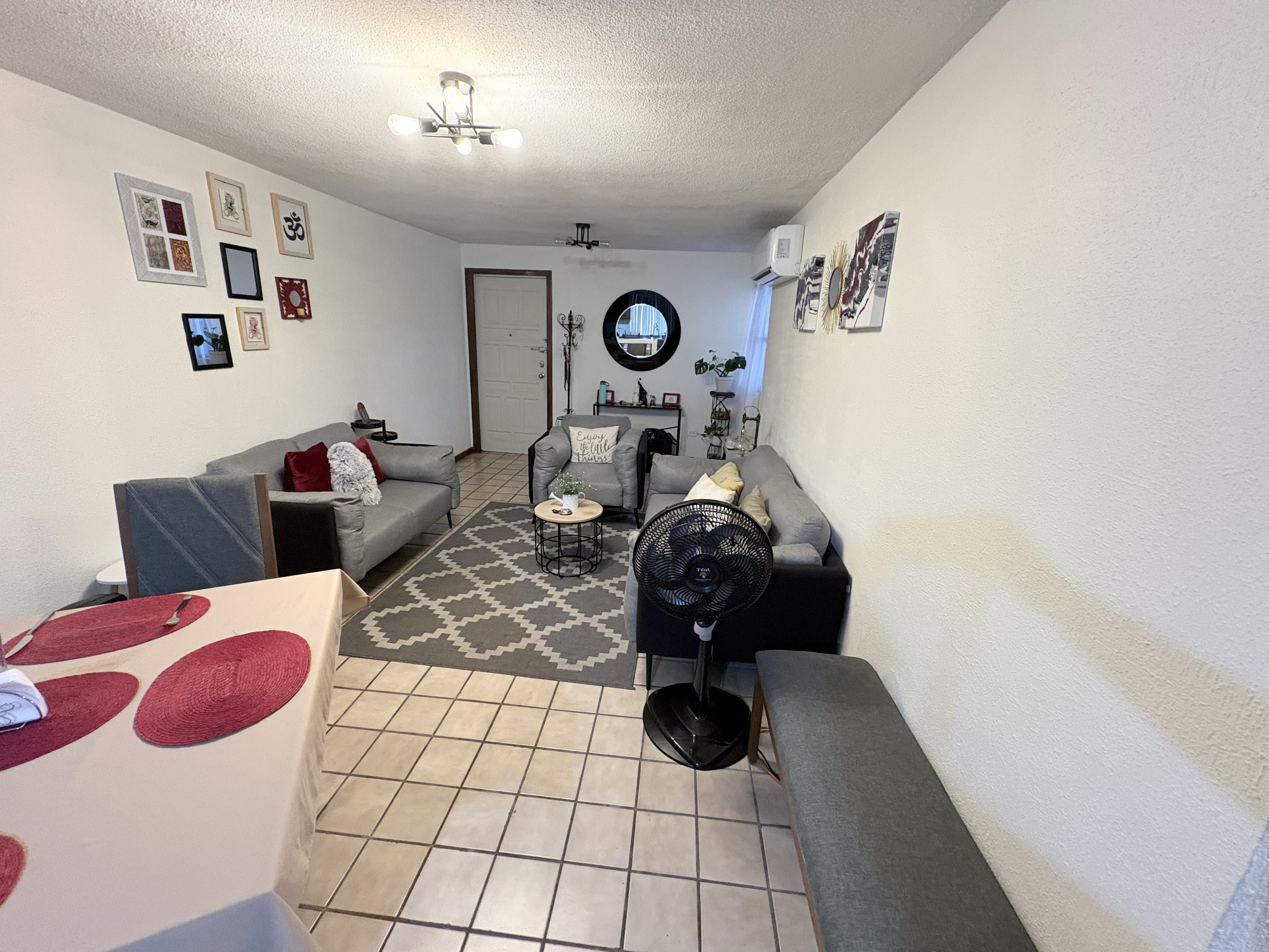 Departamento en Renta en Cumbres 3 sector