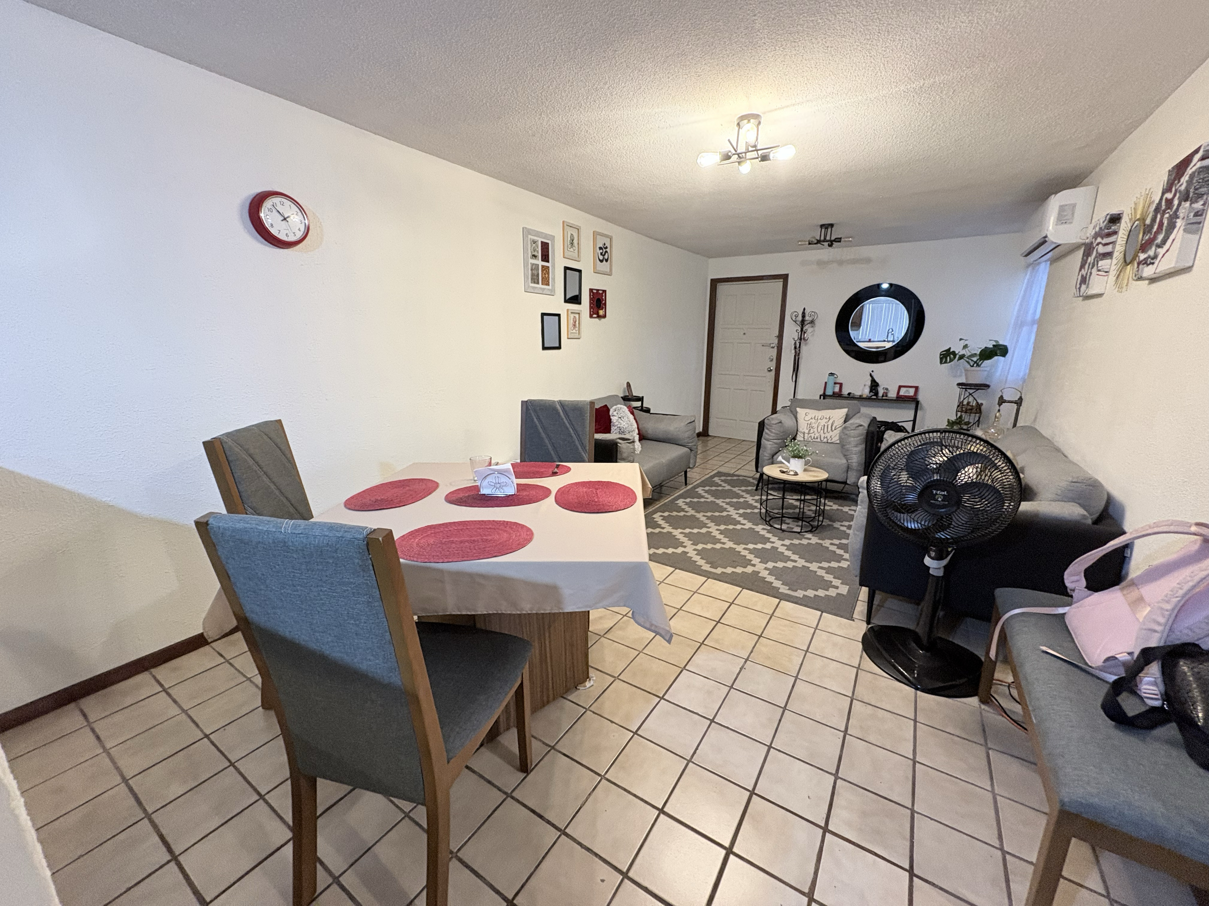 Departamento en Renta en Cumbres 3 sector