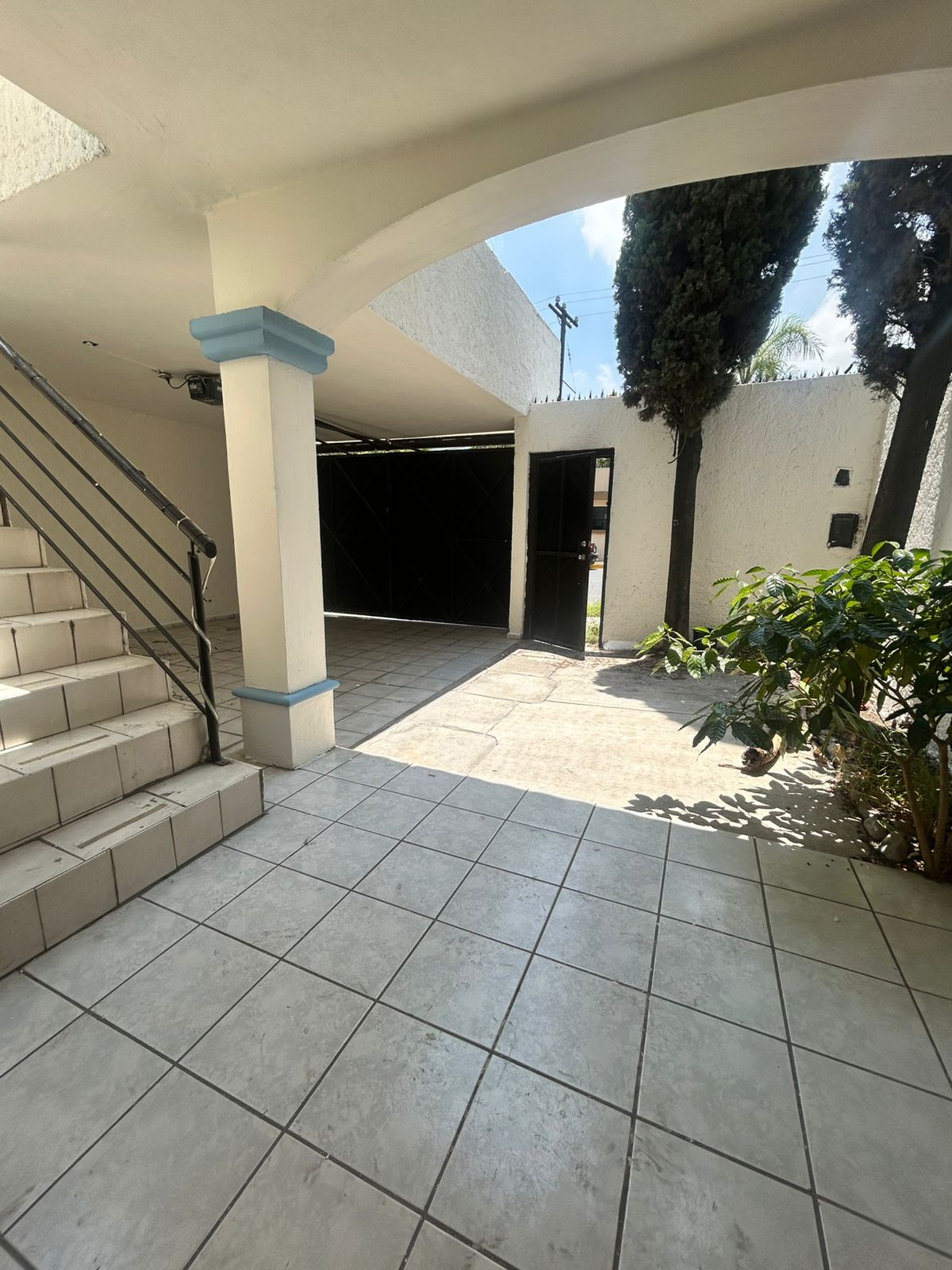Casa en Renta en Cumbres Santa Clara