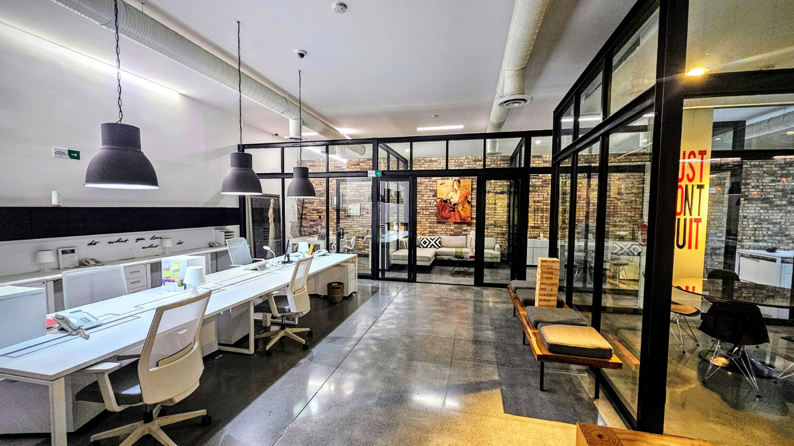 Oficina en Renta en Lomas de Montecristo