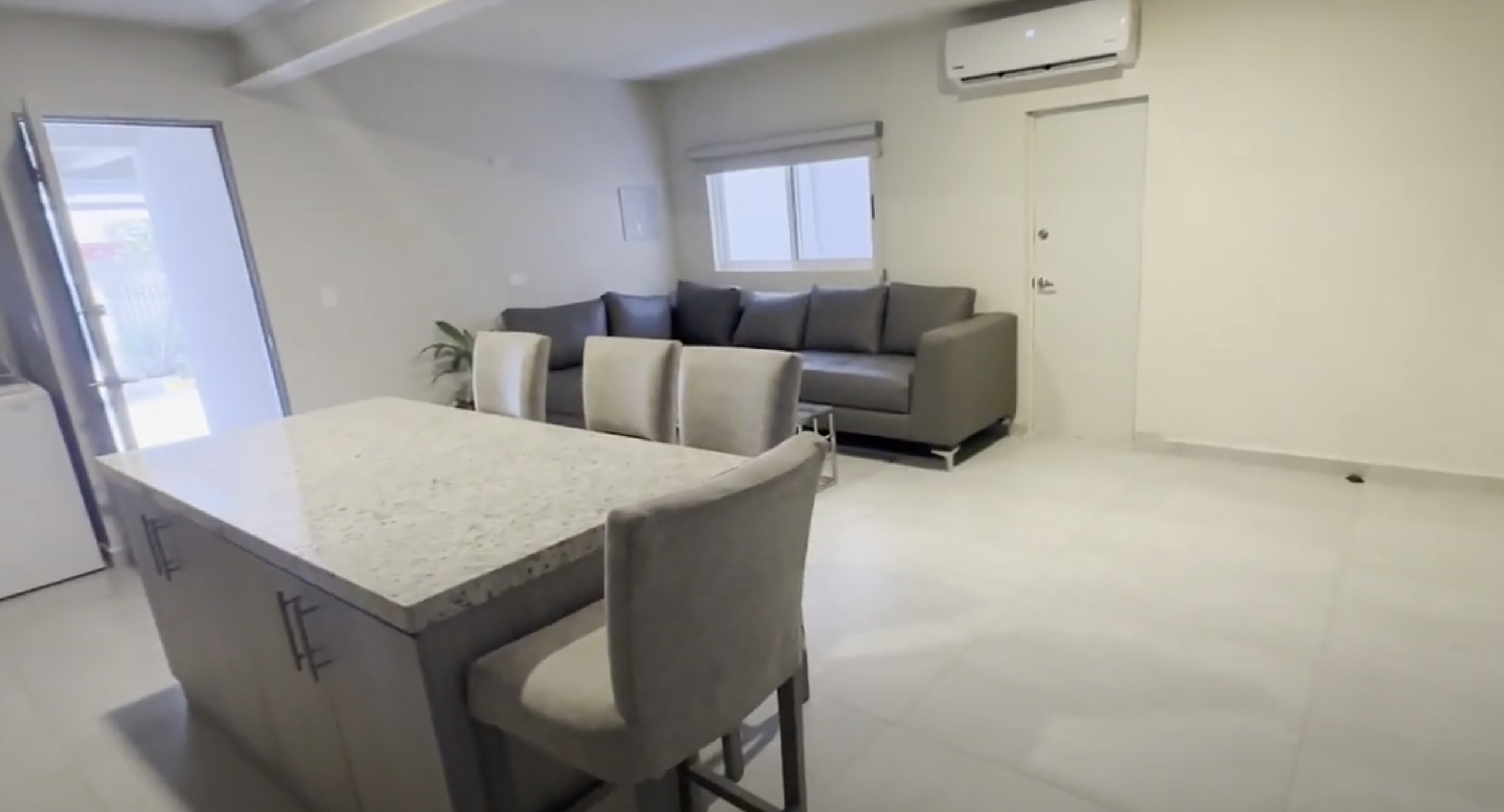 Departamento en Renta en Los Sauces 1er Sector