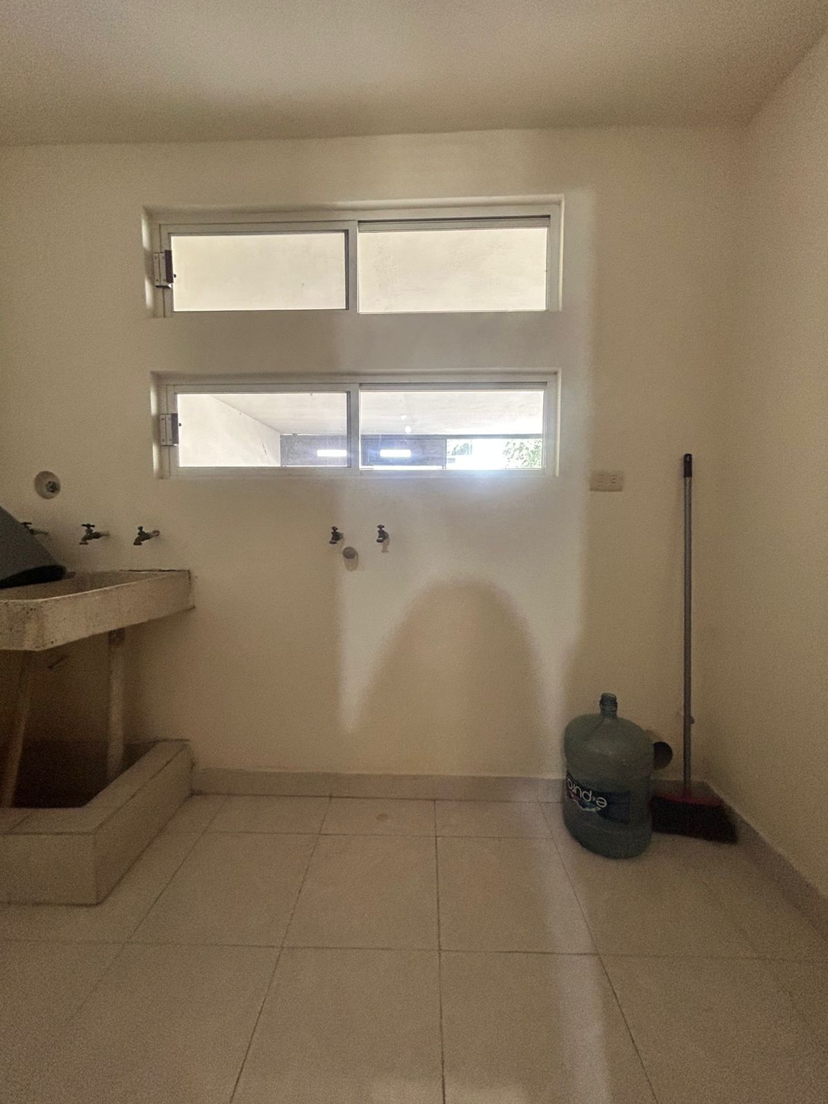 Casa en Renta en Privadas Del Parque