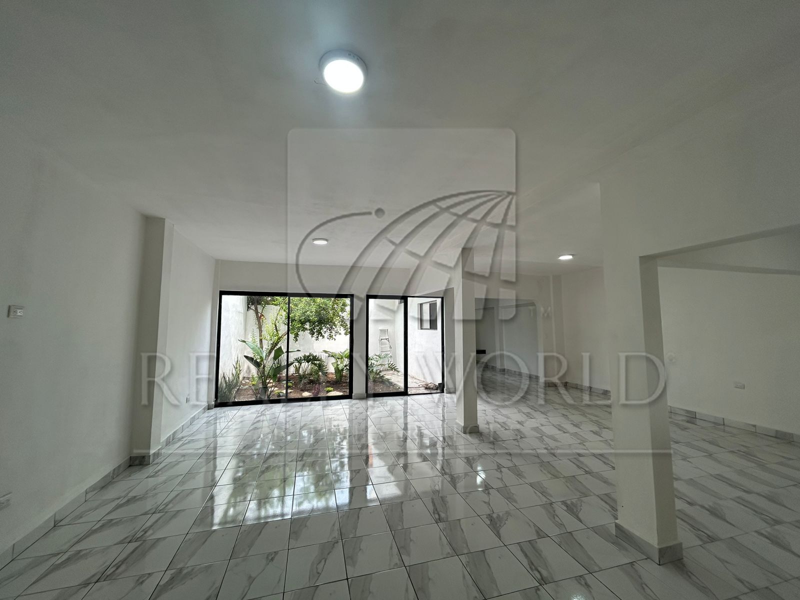 Casa en Venta en Las Puentes Sector 14