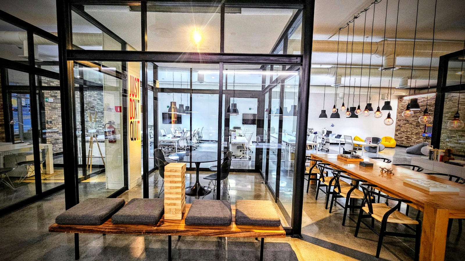 Oficina en Renta en Lomas de Montecristo