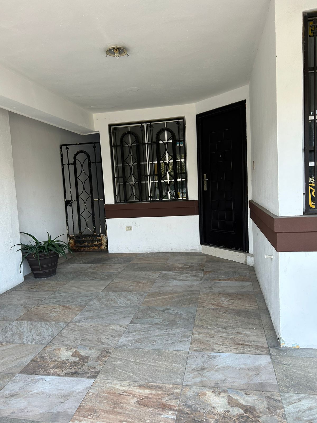 Casa en Renta en Jardines de Andalucía