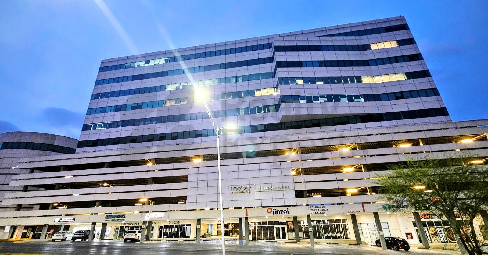 Oficina en Renta en Del Paseo Residencial