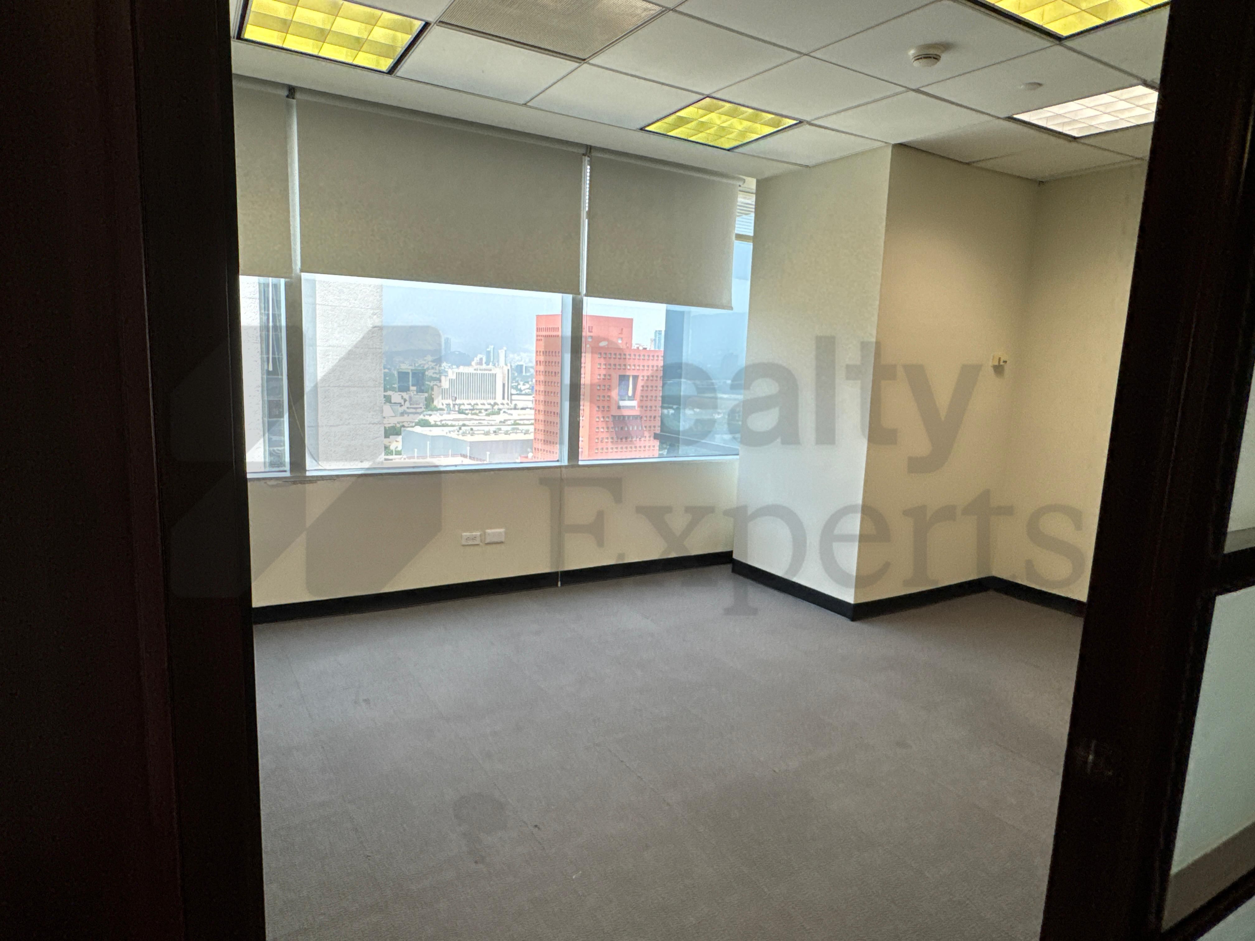 Oficina en Renta en Del Valle Oriente