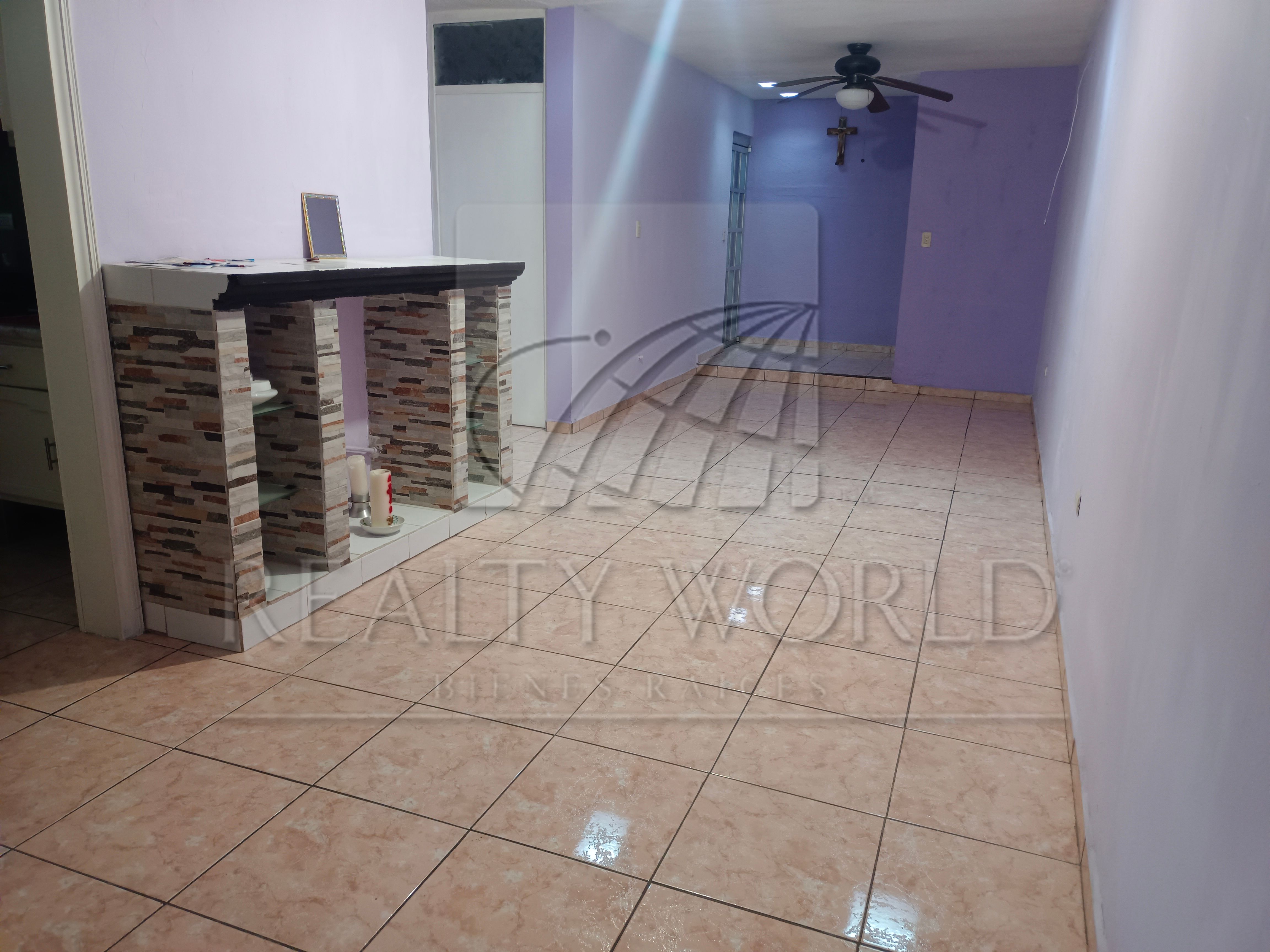 Casa en Renta en Residencial El Roble