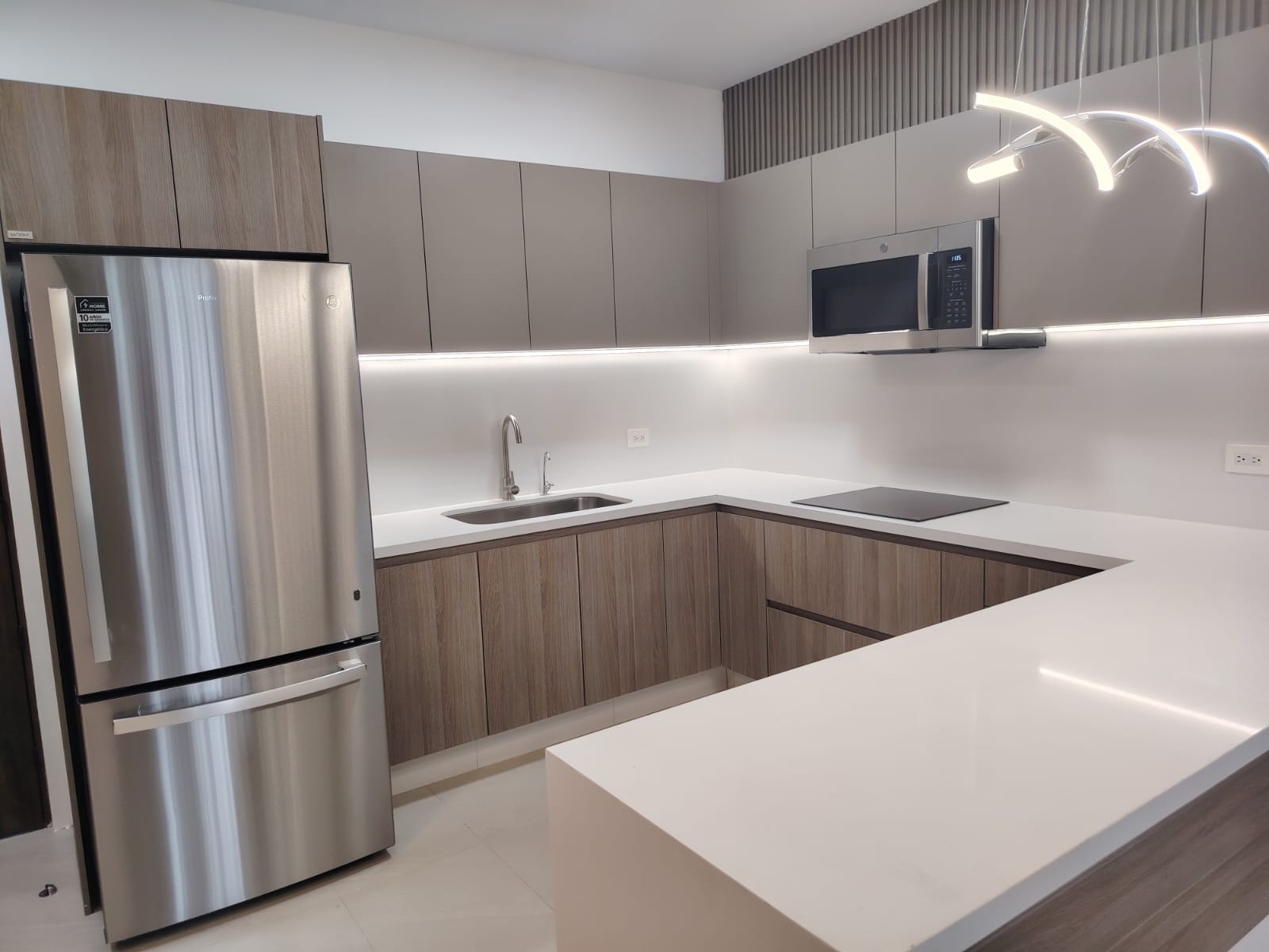 Departamento en Renta en Cumbres Magnolia