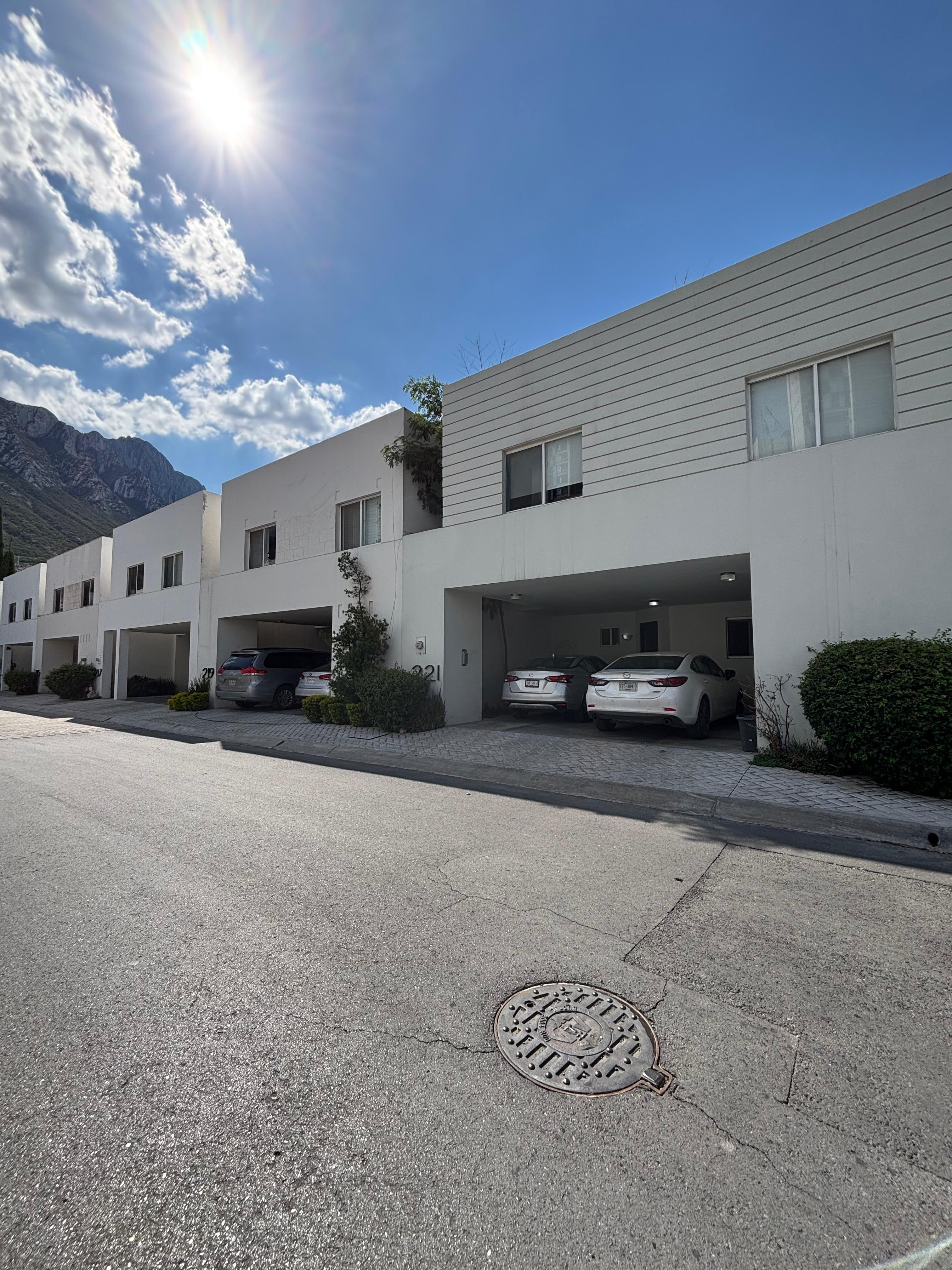 Casa en Venta en Ventanas de La Huasteca