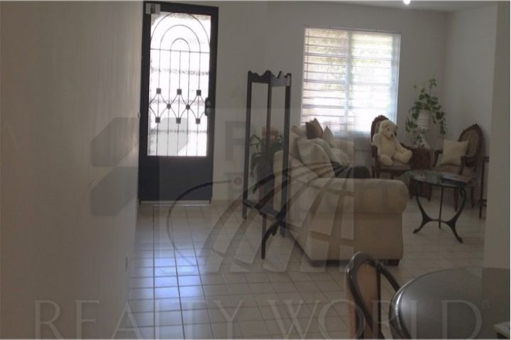 Casa en Renta en Villa las Fuentes