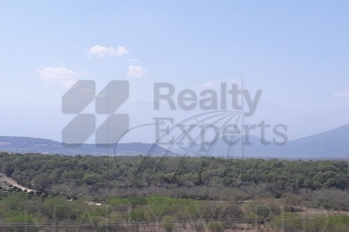 Terreno en Venta en Los Sabinos