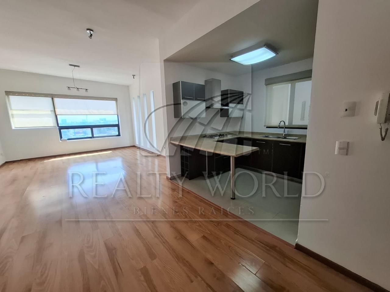 Departamento en Renta en Edificio Alabastro