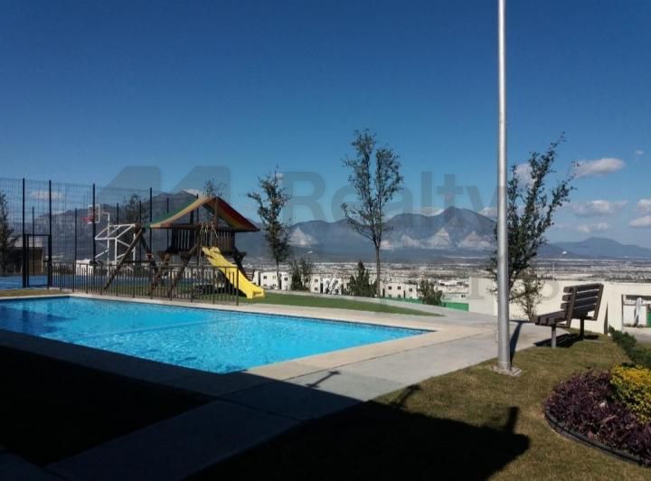 Casa en Venta en Cumbres Allegro