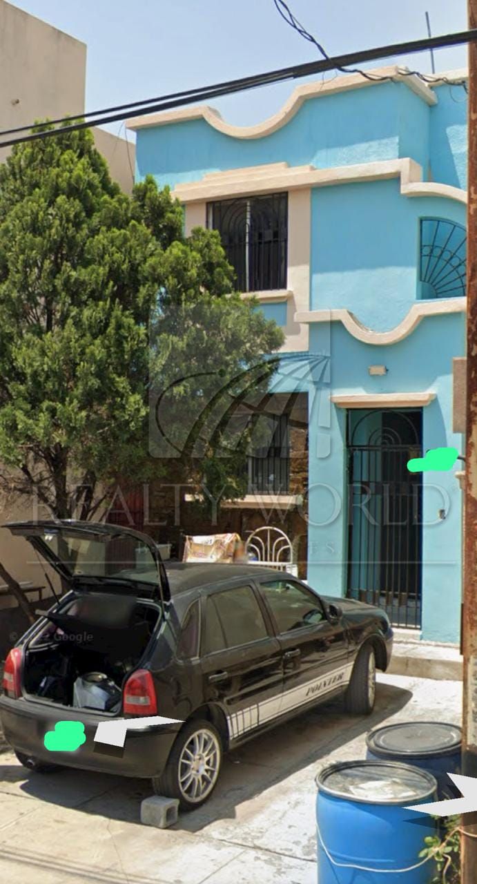 Casa en Venta en Jardines de Anáhuac