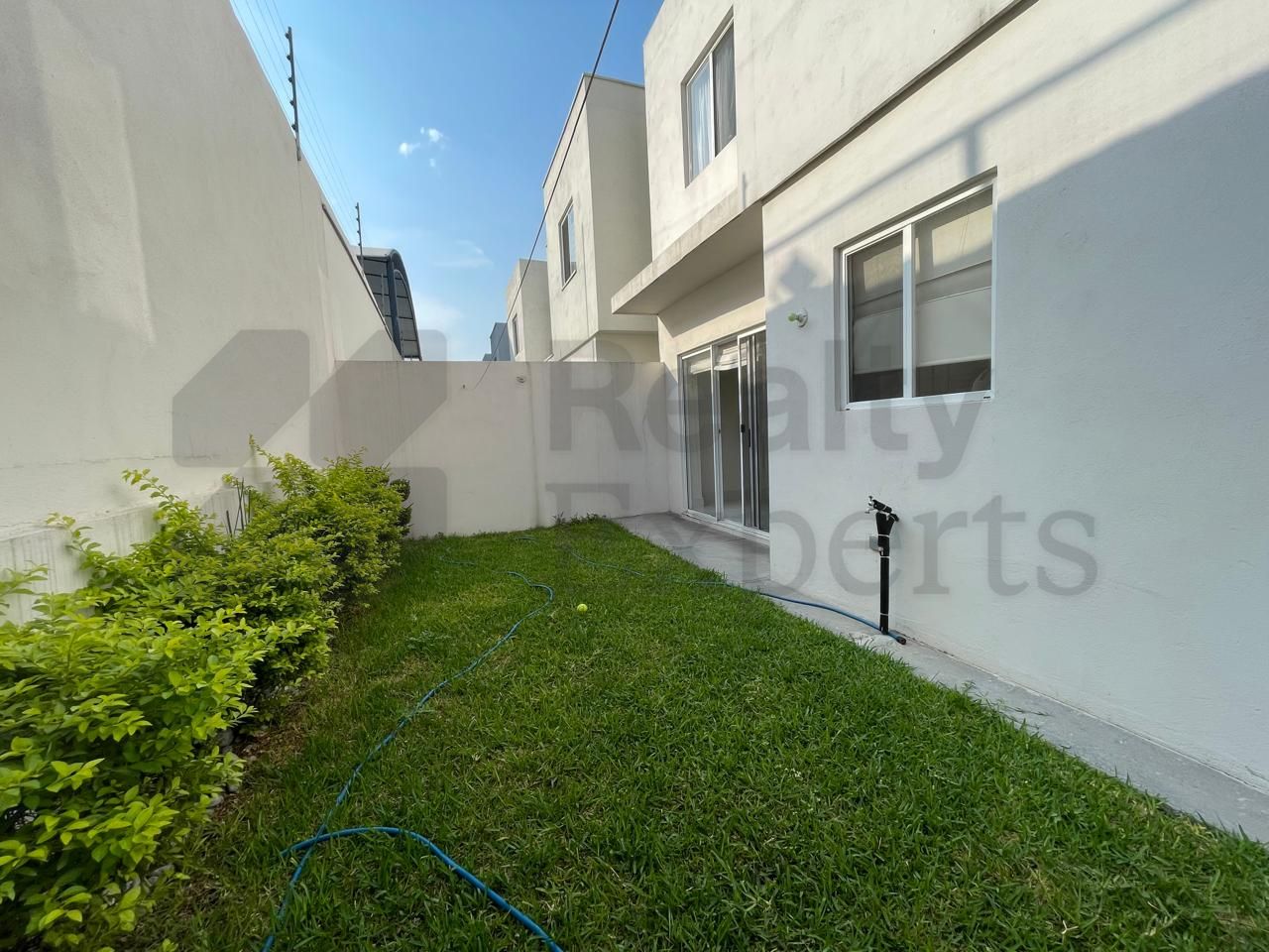 Casa en Renta en Puerta de Hierro