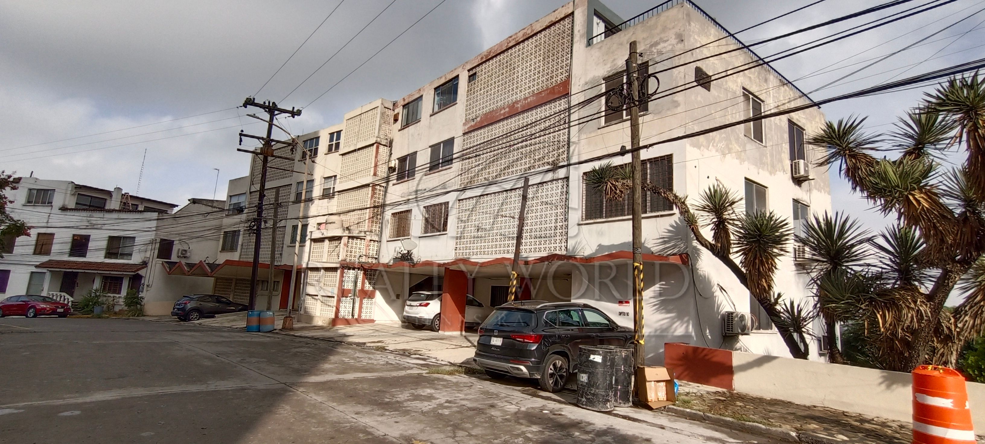 Departamento en Venta en Deportivo Obispado