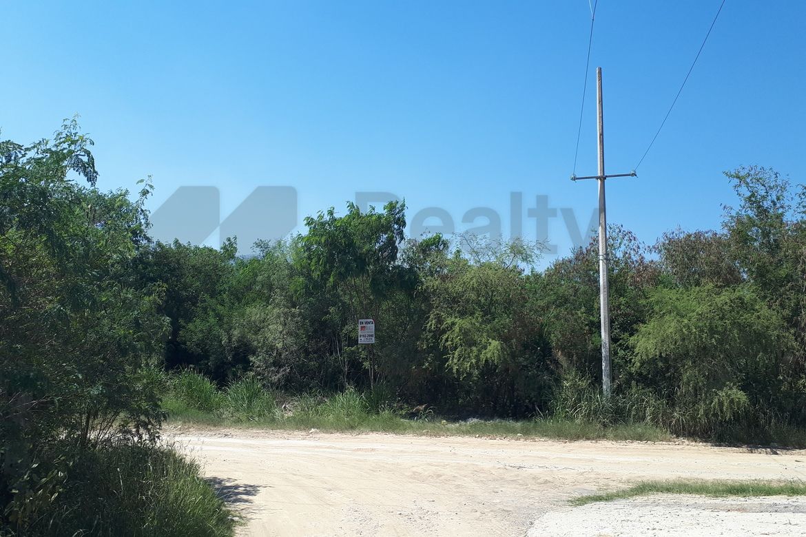 Terreno en Venta en Los Sabinos