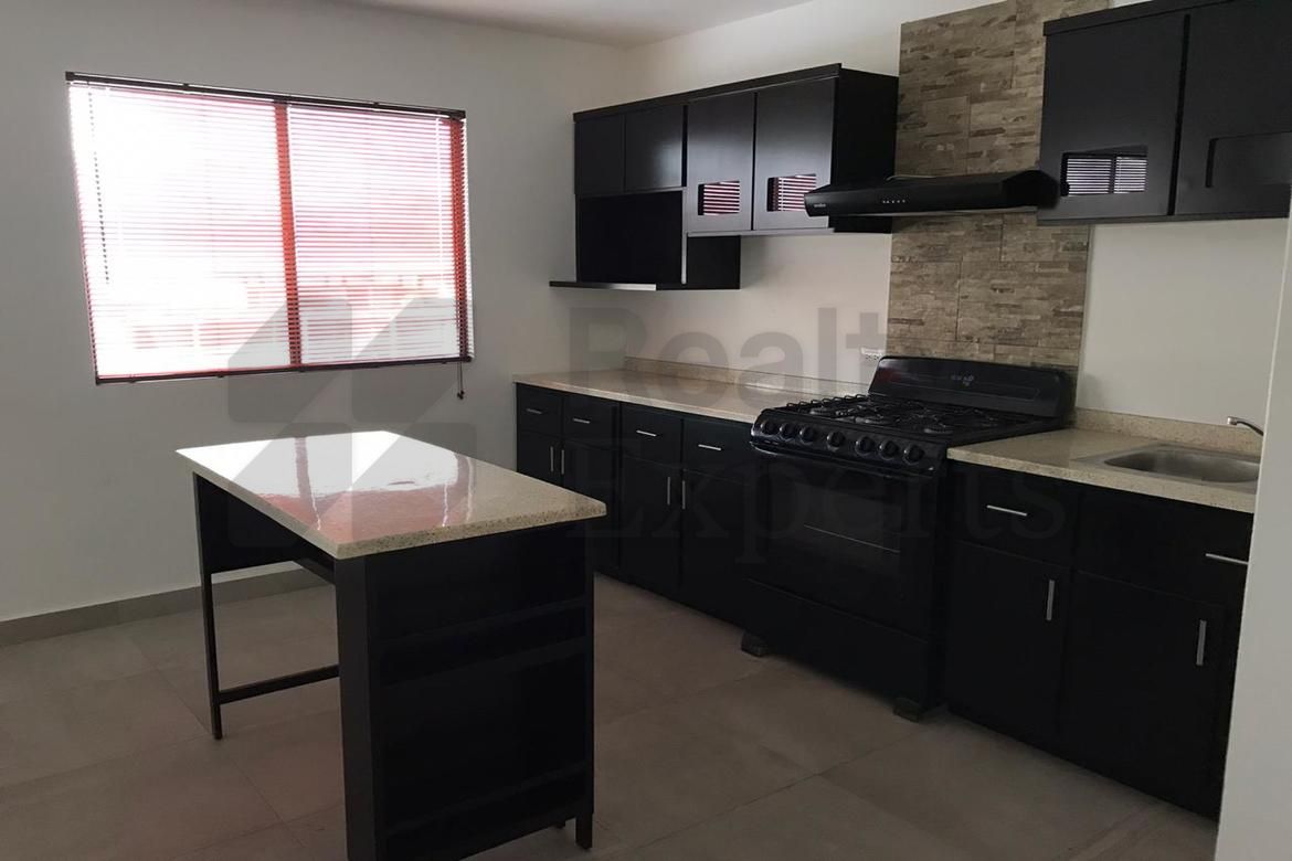 Casa en Renta en Cumbres del Sol