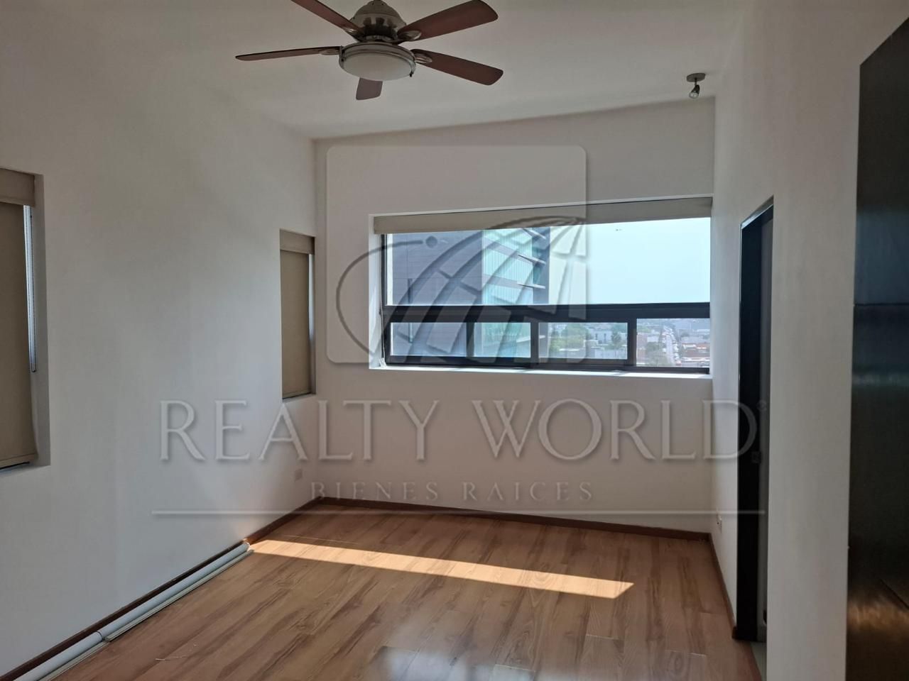 Departamento en Renta en Edificio Alabastro