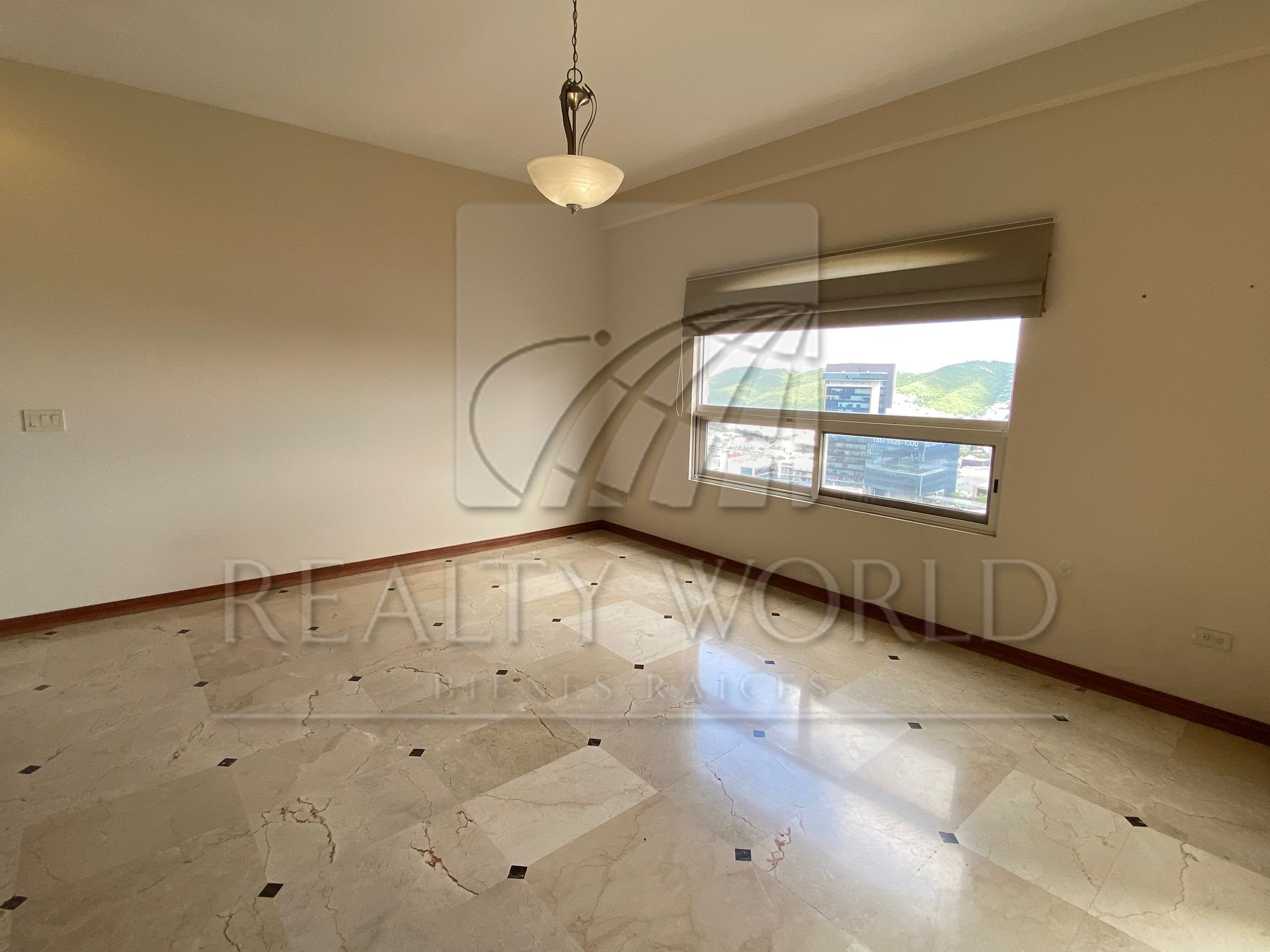 Departamento en Renta en Los Ángeles Bosque Residencial