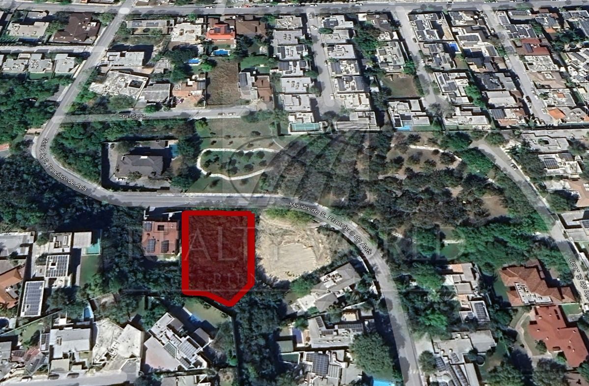 Terreno en Venta en Jardines Coloniales