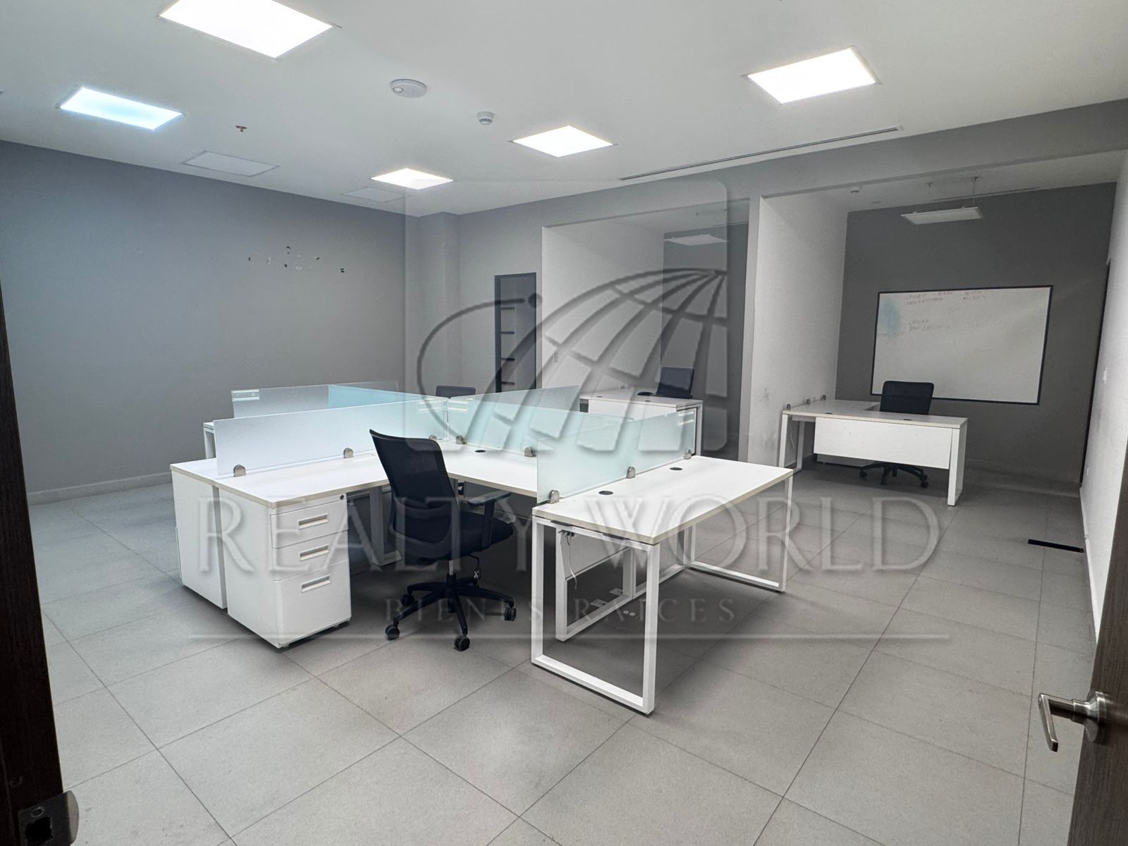 Oficina en Renta en Parque Corporativo Ucaly