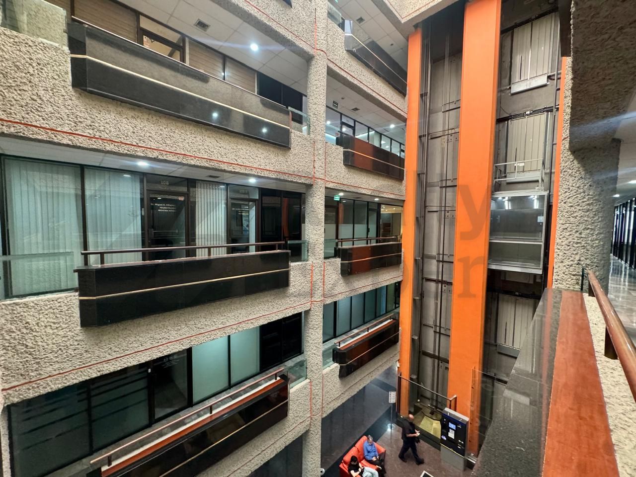 Oficina en Venta en Lomas de San Francisco