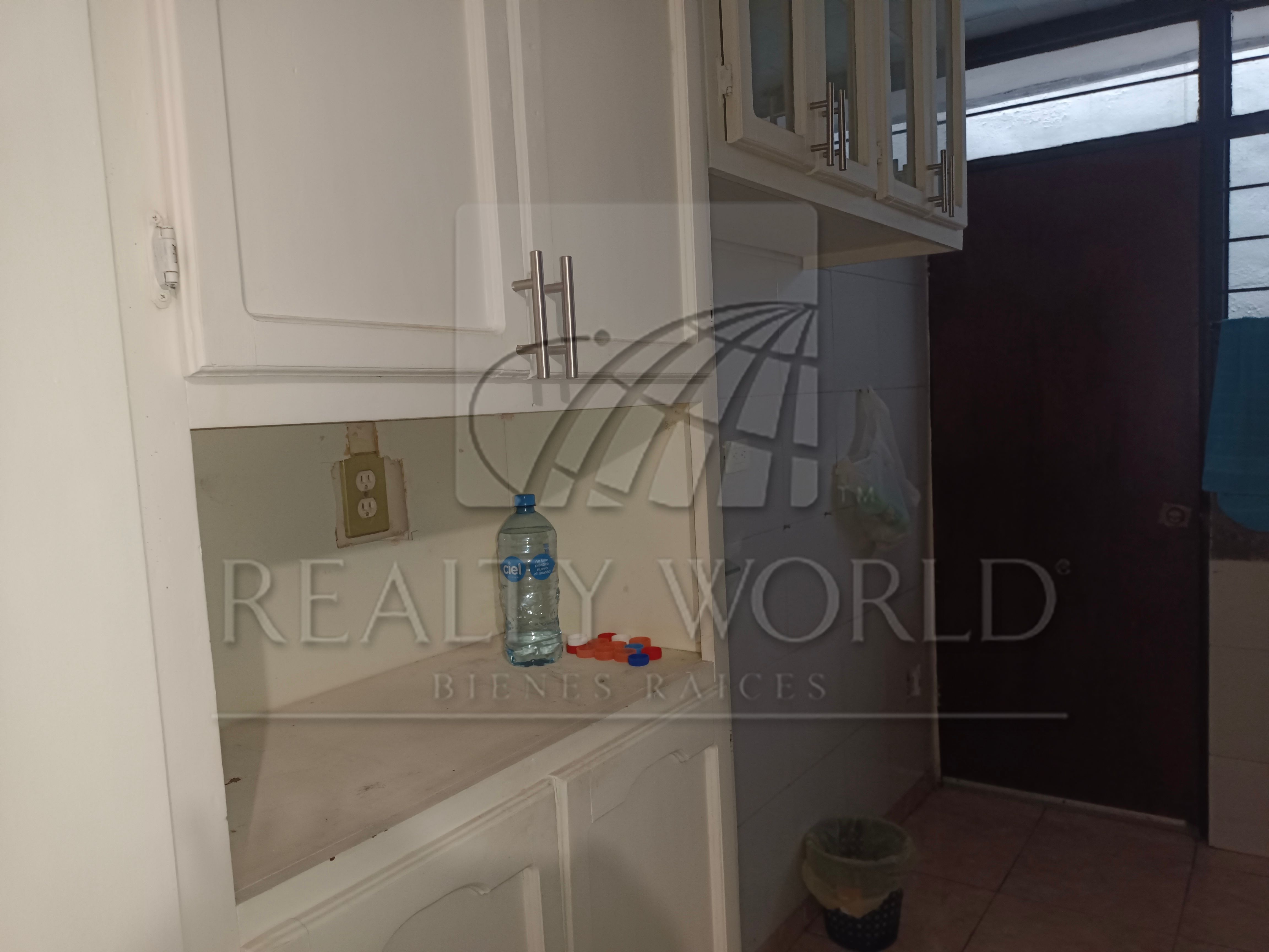Casa en Renta en Residencial El Roble