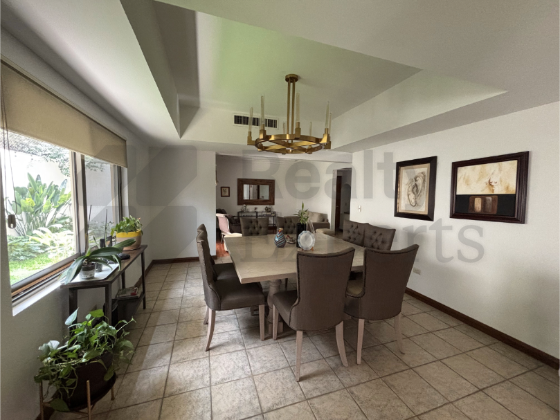 Casa en Venta en Residencial Chipinque