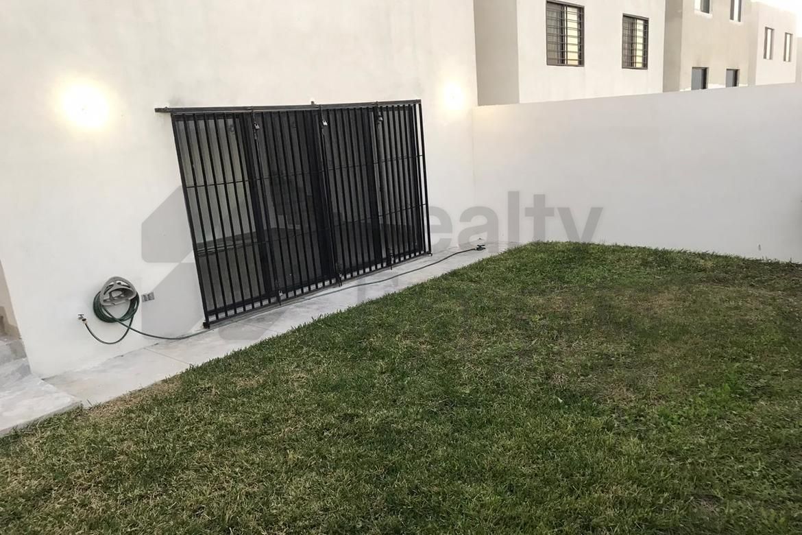 Casa en Renta en Cumbres del Sol