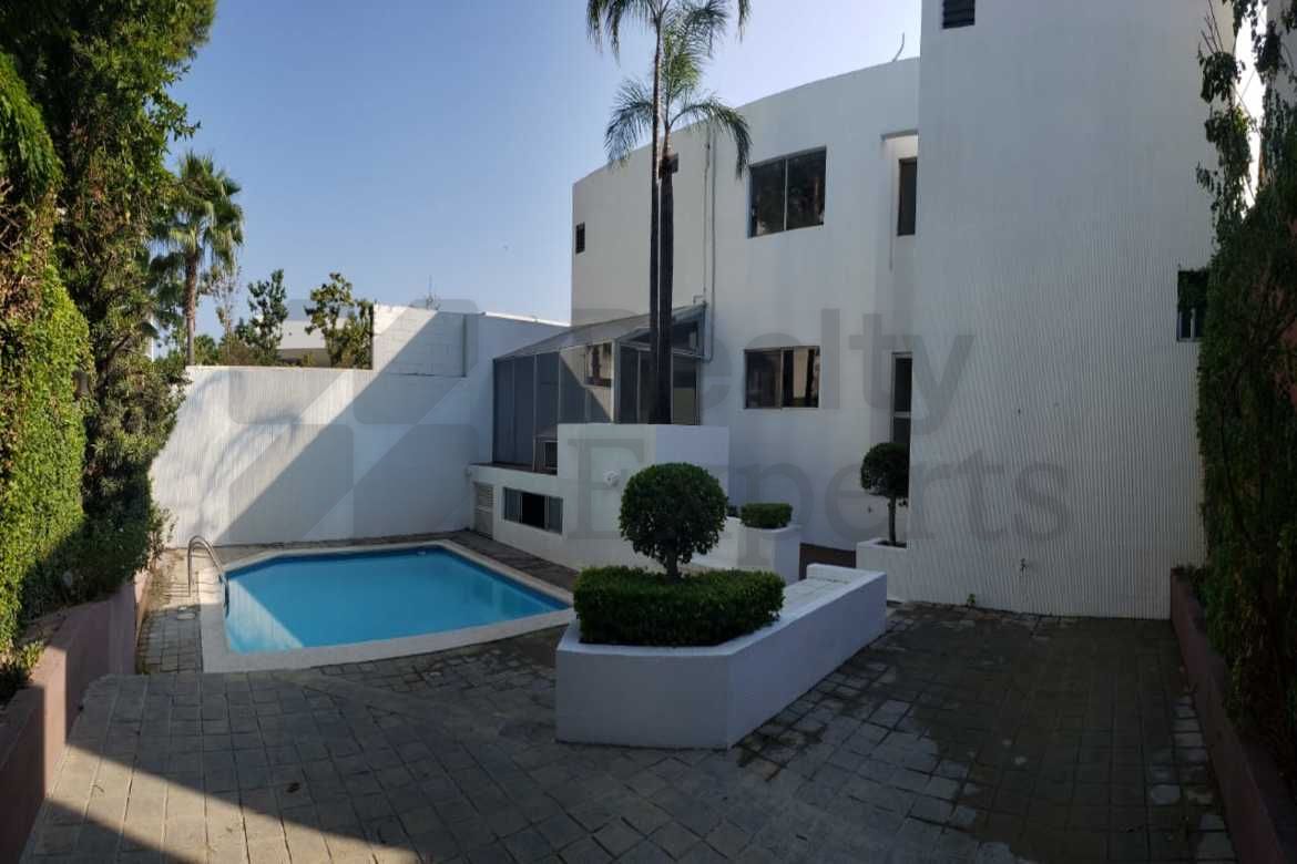 Casa en Renta en Bosques del Valle