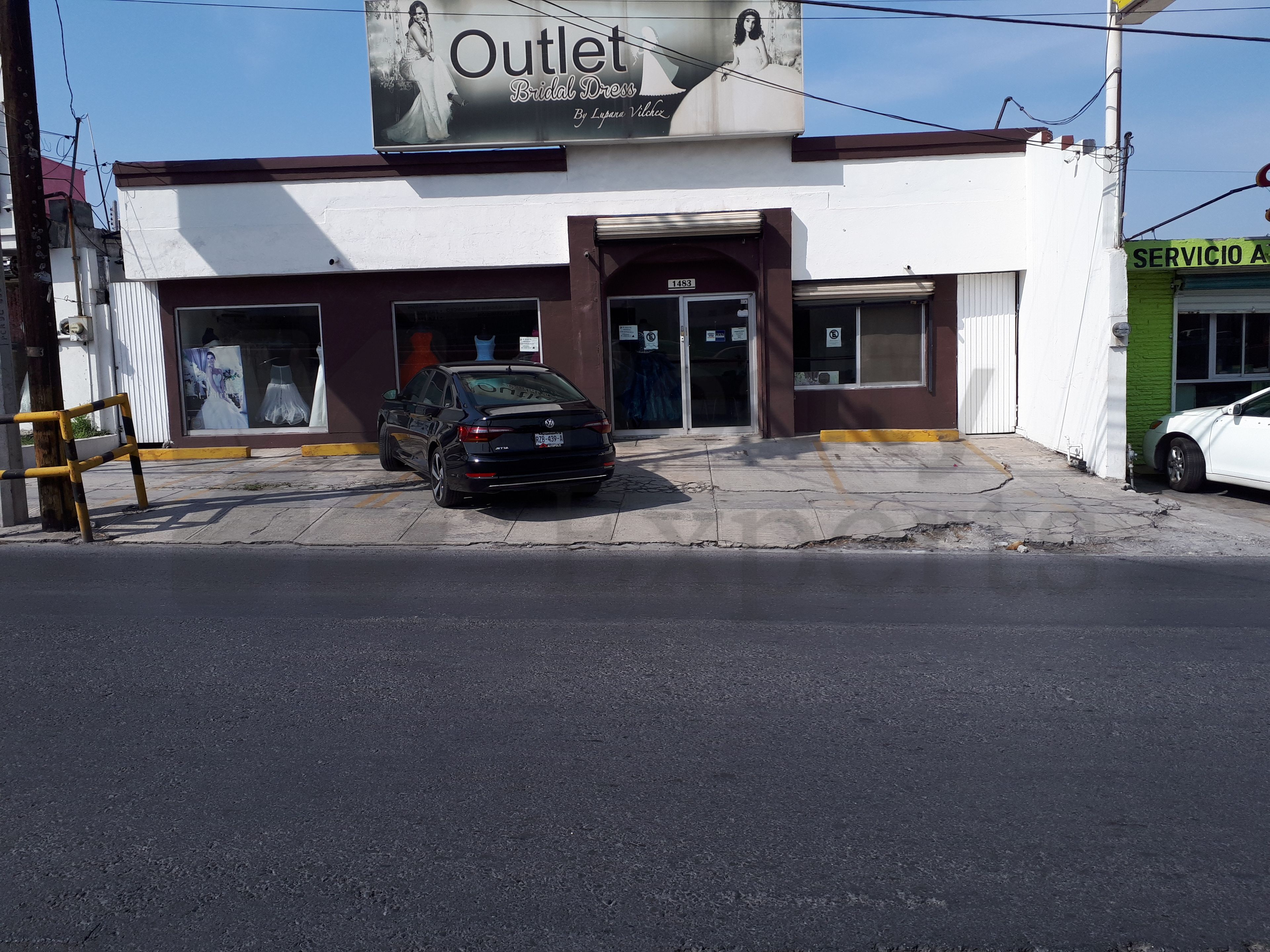 Local en Renta en Cumbres 1 Sector