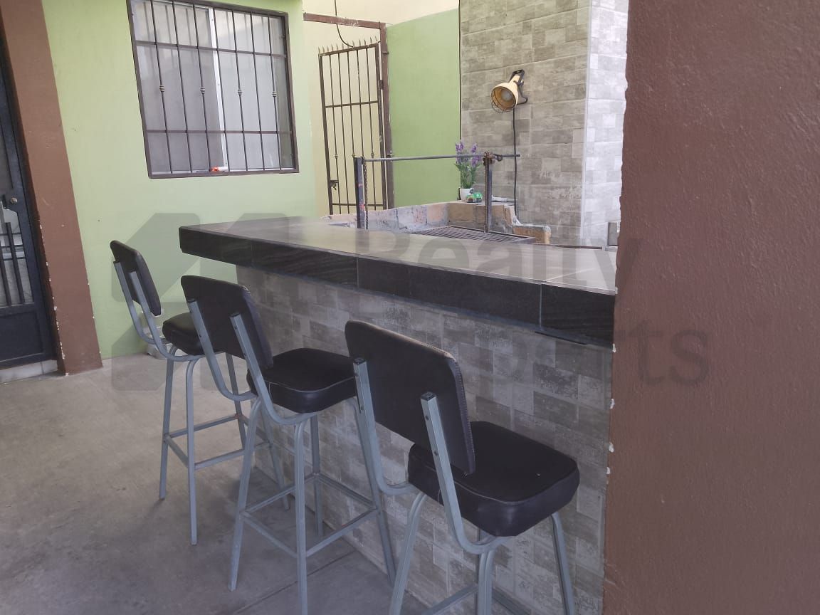 Casa en Renta en Privadas de Santa Rosa