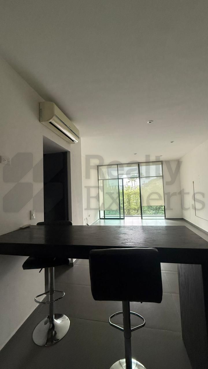 Departamento en Venta en Dinastía