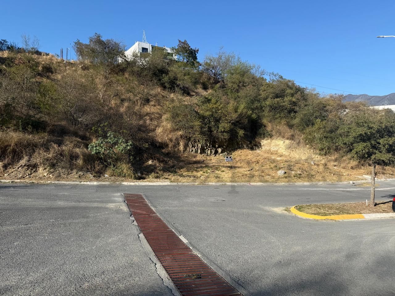 Terreno en Venta en Jardines de Valle Alto