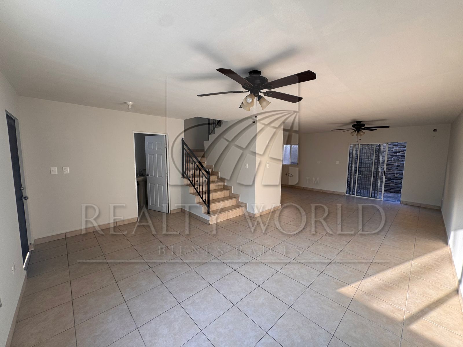 Casa en Venta en fraccionamiento Urbi Montecarlo