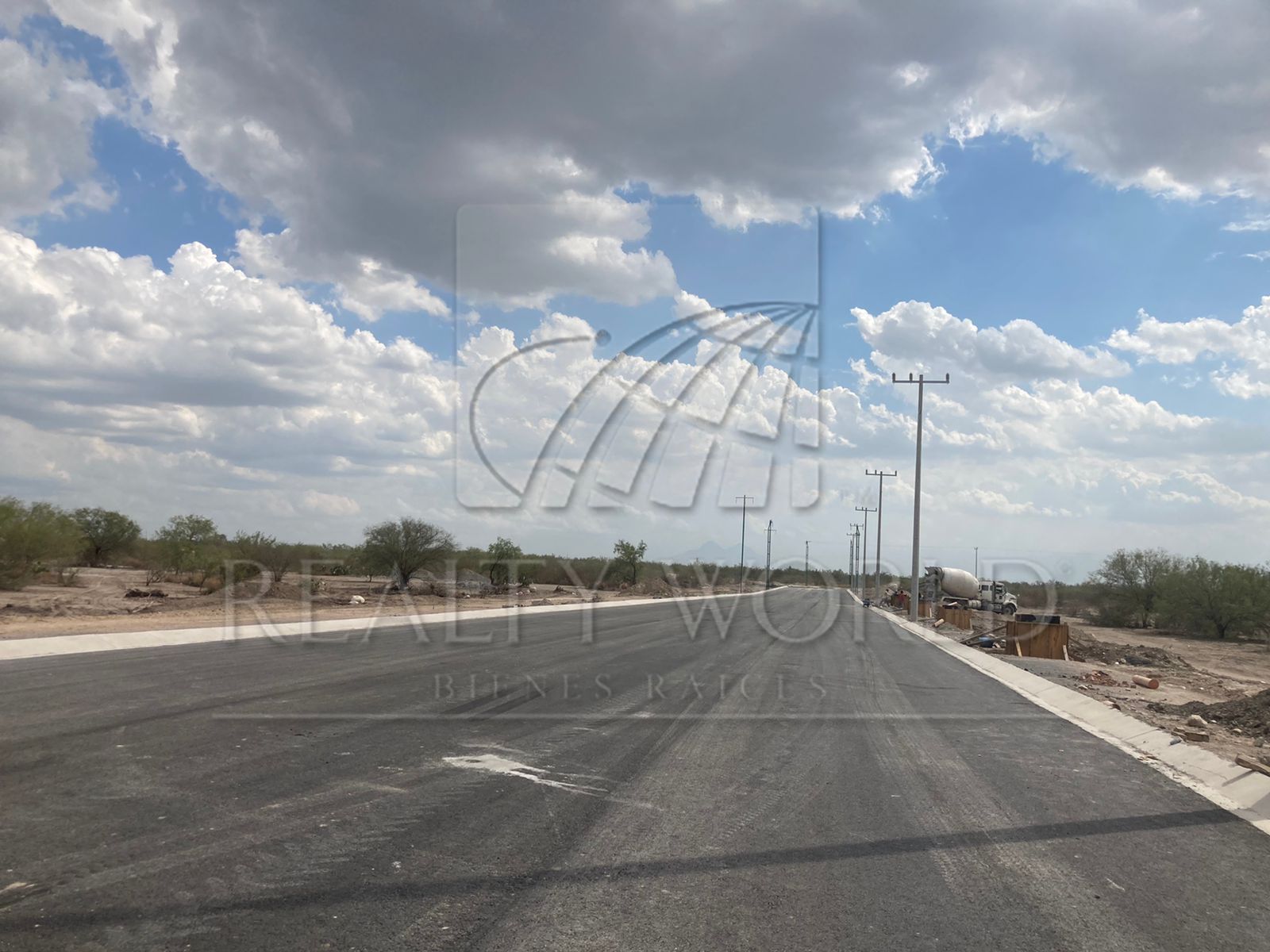 Terreno en Venta en Sin Colonia