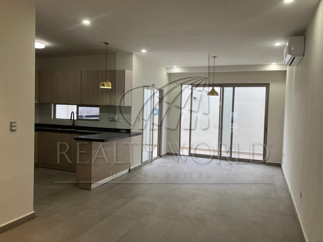 Casa en Renta en Residencial Cumbres La Joya