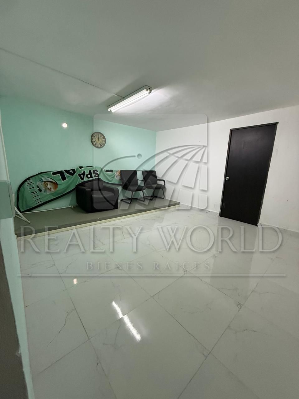 Edificio de Oficinas en Renta en Centro