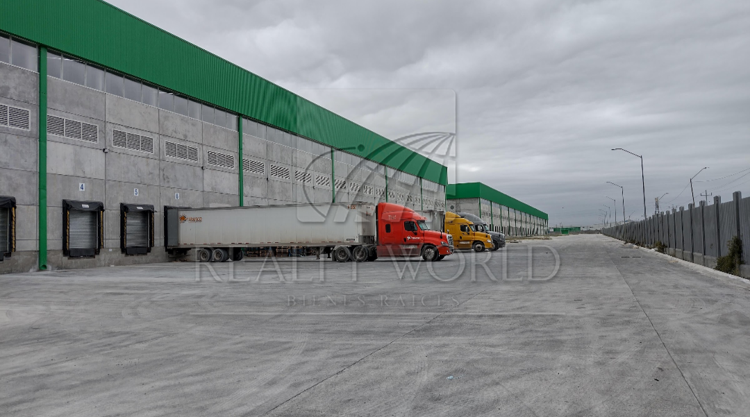 Nave Industrial en Renta en Agua Fría